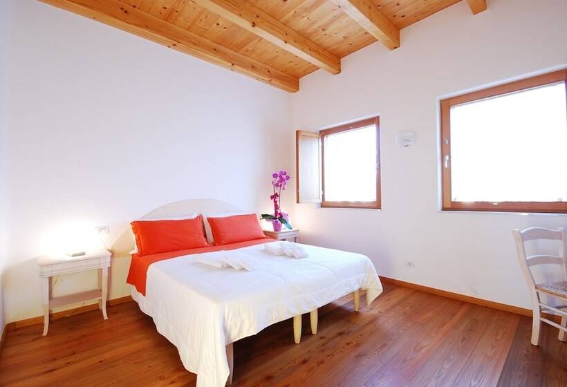 هتل روستایی Corte All'olmo