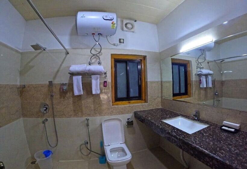 هتل Thimphu Central