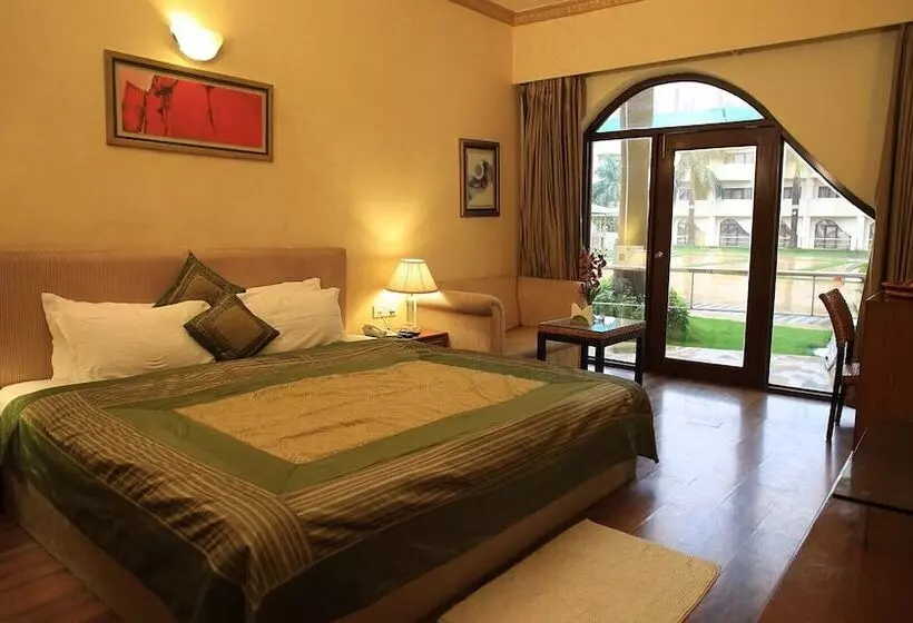 Swiss Traffalgaar Luxury Hotels