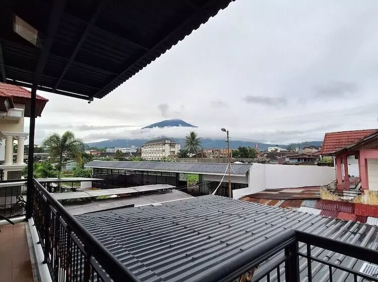 Aamiaismajoitus (B&B) Ar Raudhah Hotel Syariah