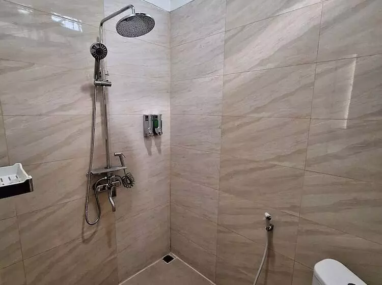 Aamiaismajoitus (B&B) Ar Raudhah Hotel Syariah