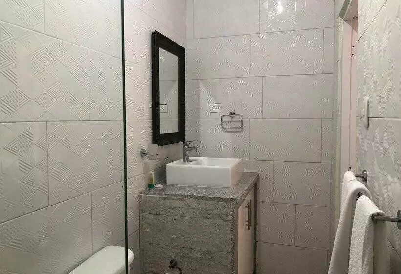 Diosamar Hotel Y Suite