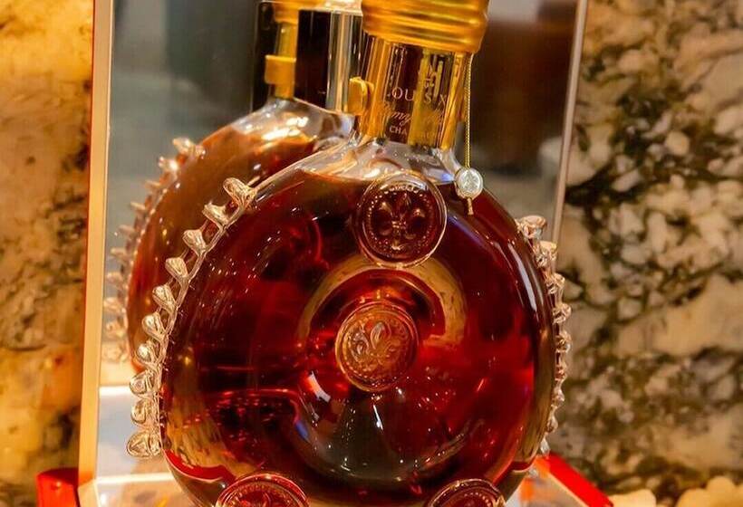 De Phantom Continental Hotel Lekki