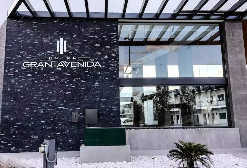 Hotelli Gran Avenida