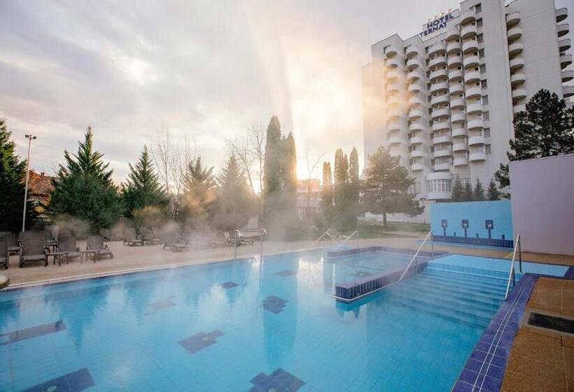 هتل International