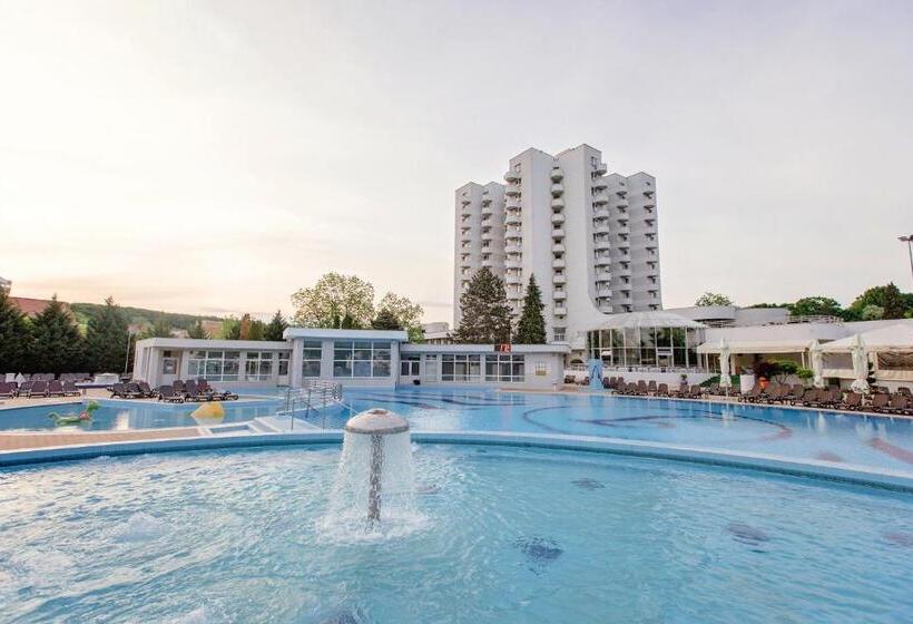 هتل International