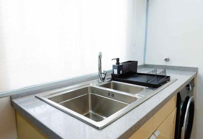 Jotani Living Hotel And Suites