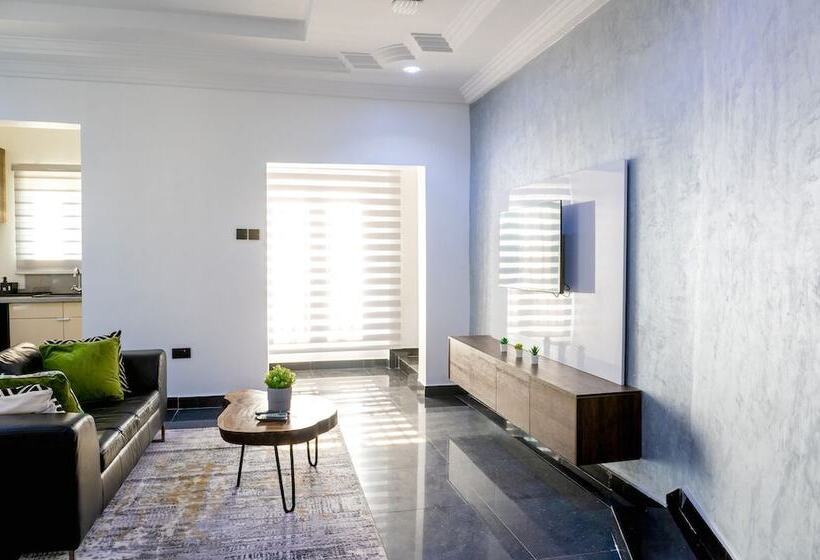 Jotani Living Hotel And Suites