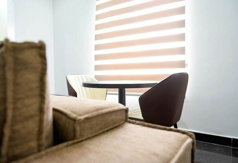 Jotani Living Hotel And Suites