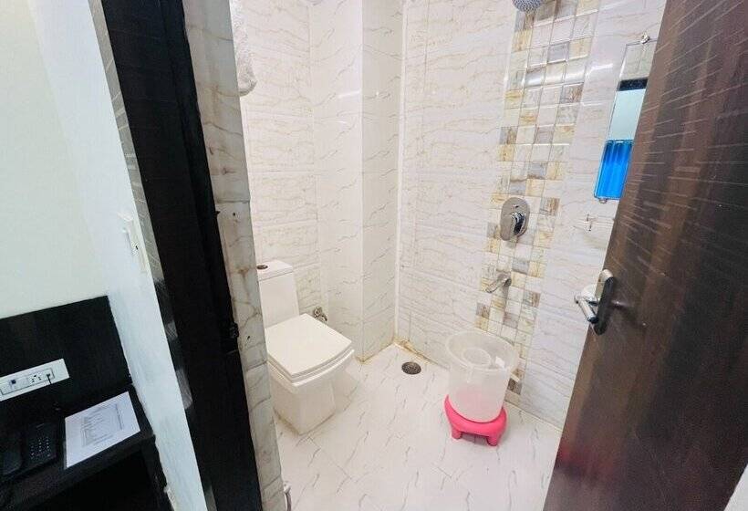 בית מלון כפרי Raj Villas