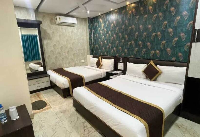 בית מלון כפרי Raj Villas