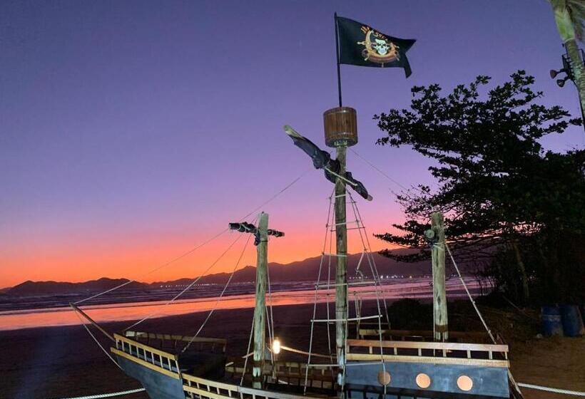 Herberge Pousada Jolly Roger