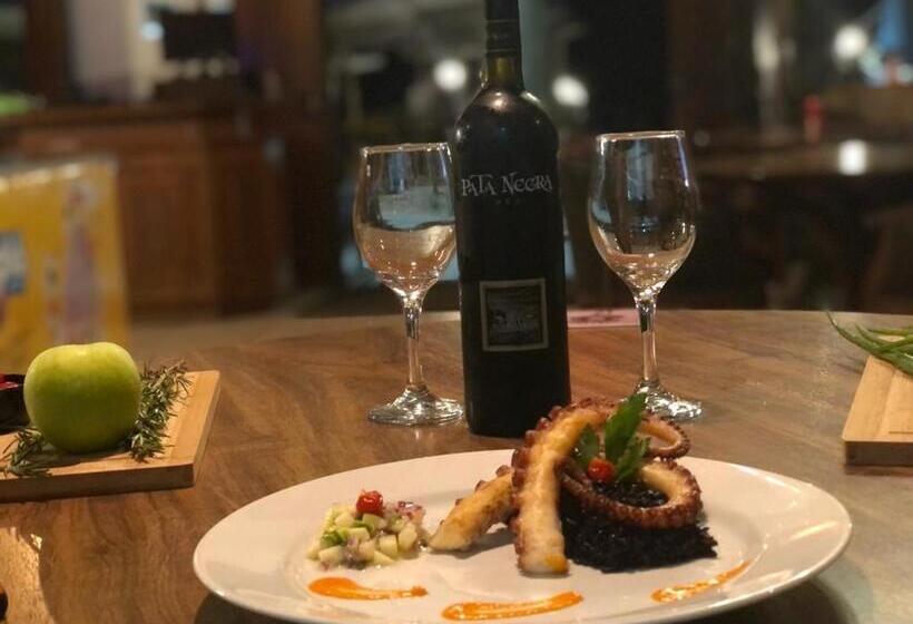 Herberge Pousada Jolly Roger