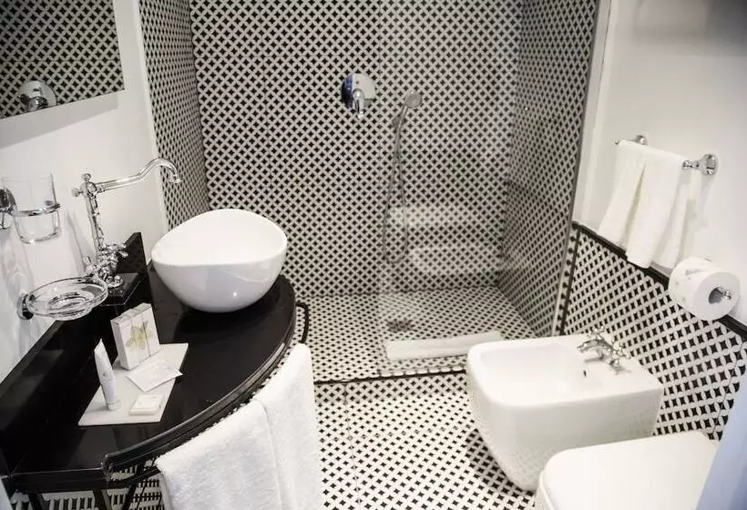 Boutique Hotel Metro 900