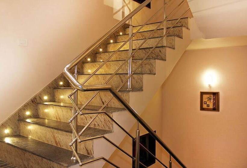 酒店 Kama International