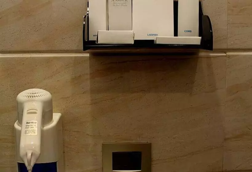 Hotelli Kama International