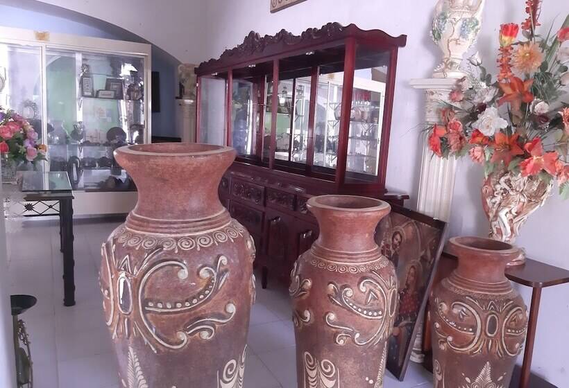 בית מלון כפרי Palacio Canton