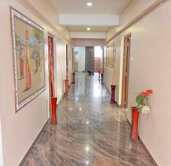 هتل Parkview Residency