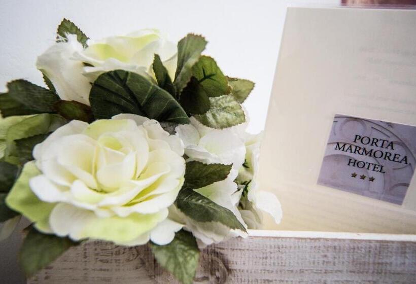 酒店 Porta Marmorea