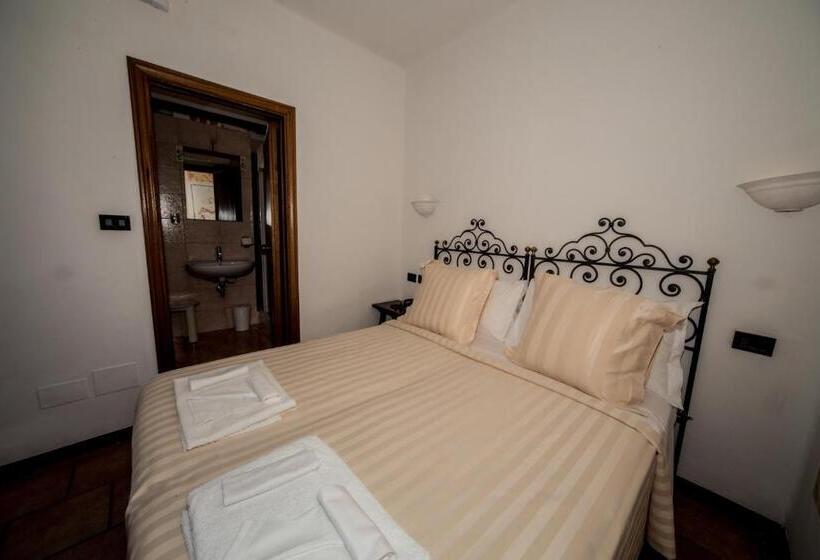 酒店 Porta Marmorea