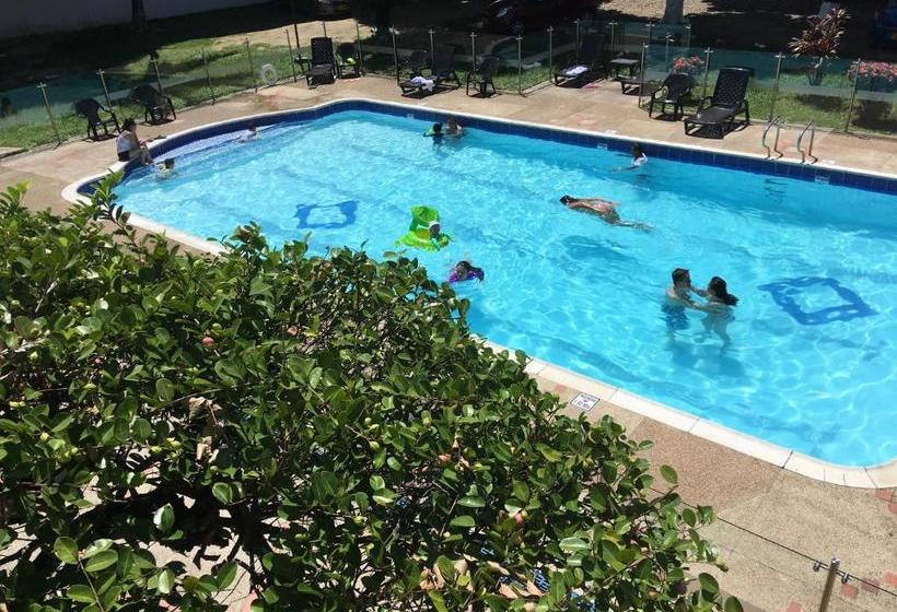 هتل Restaurante Versalles