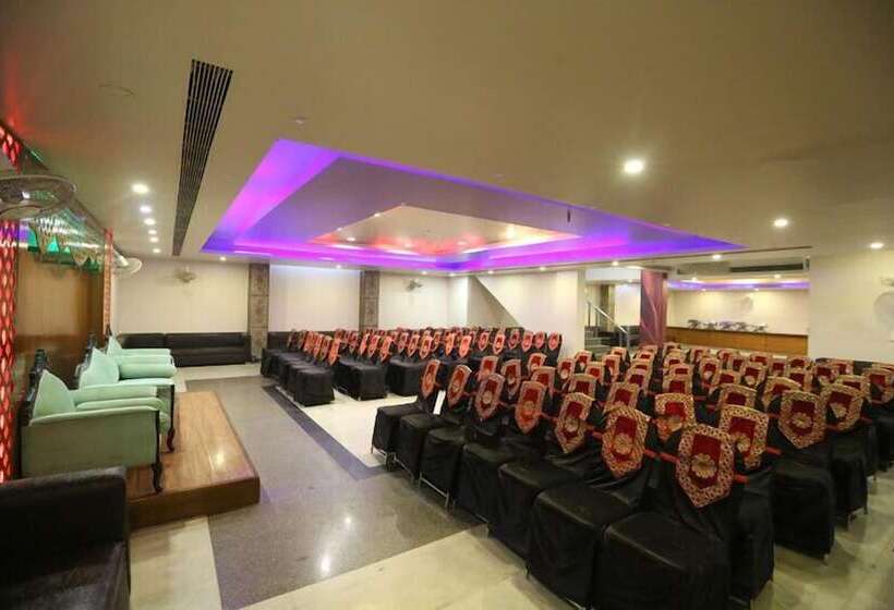 Royal Park Hotels & Resorts, Ghaziabad