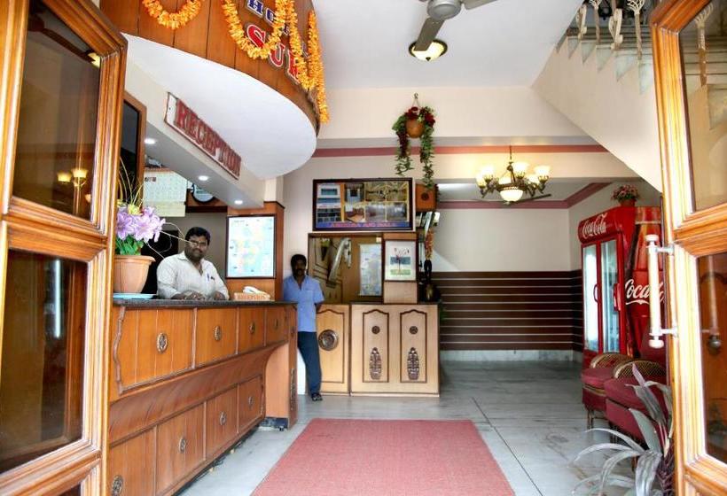 Hotel Suriyapriya