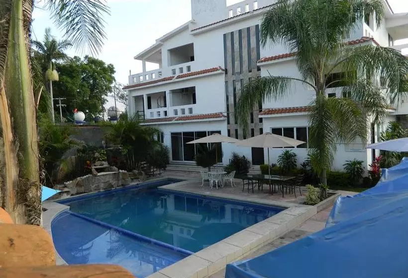 ホテル Terrazas Inn
