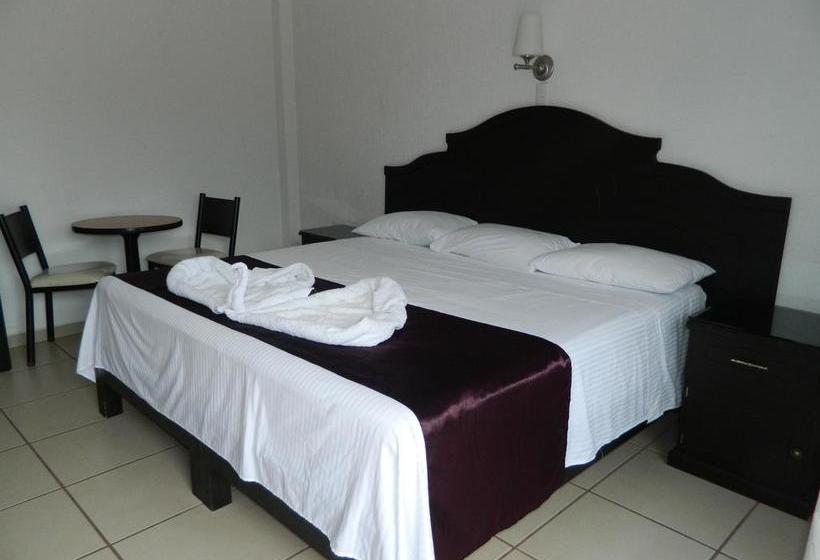 فندق Terrazas Inn