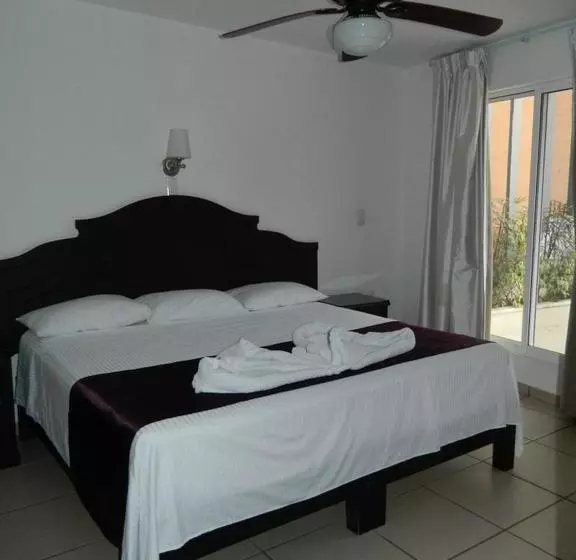 ホテル Terrazas Inn