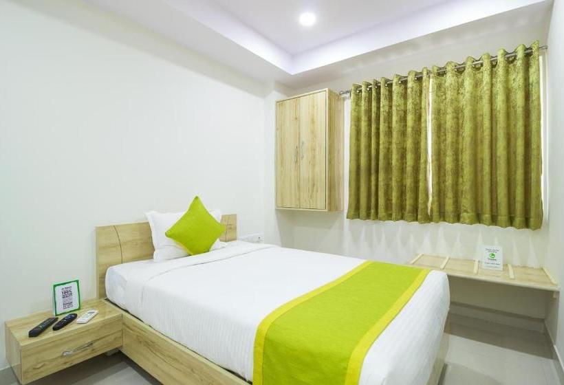 בית מלון כפרי Treebo Trend Pratz Inn