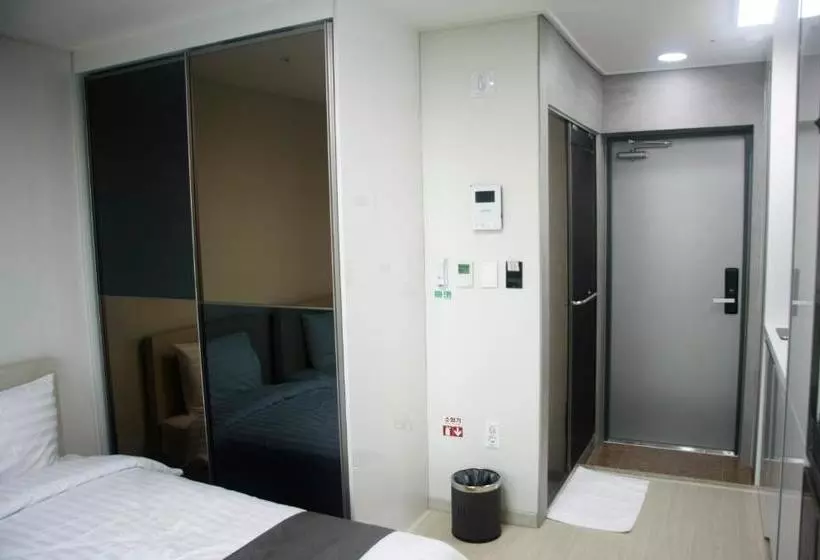 Incheon Airport Hotel Heyden Yeongjong