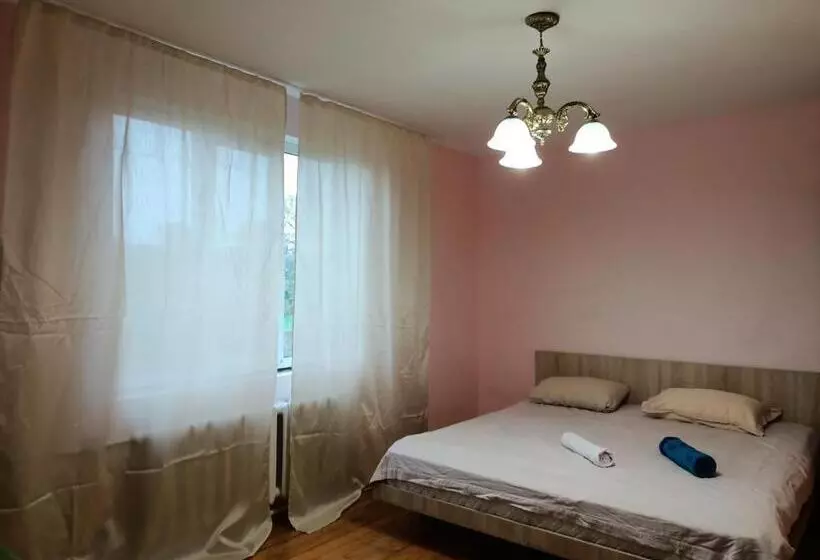 Krone Hostel