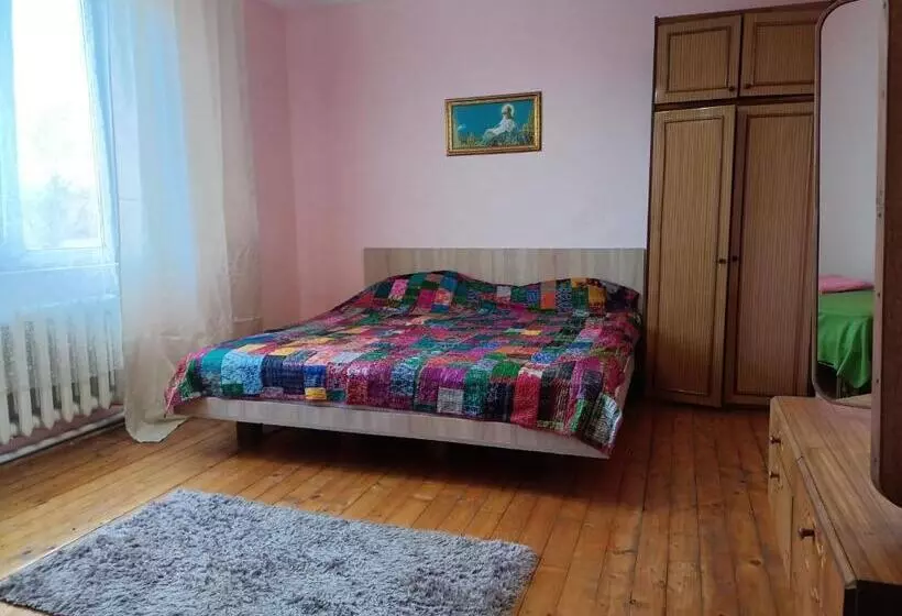Krone Hostel