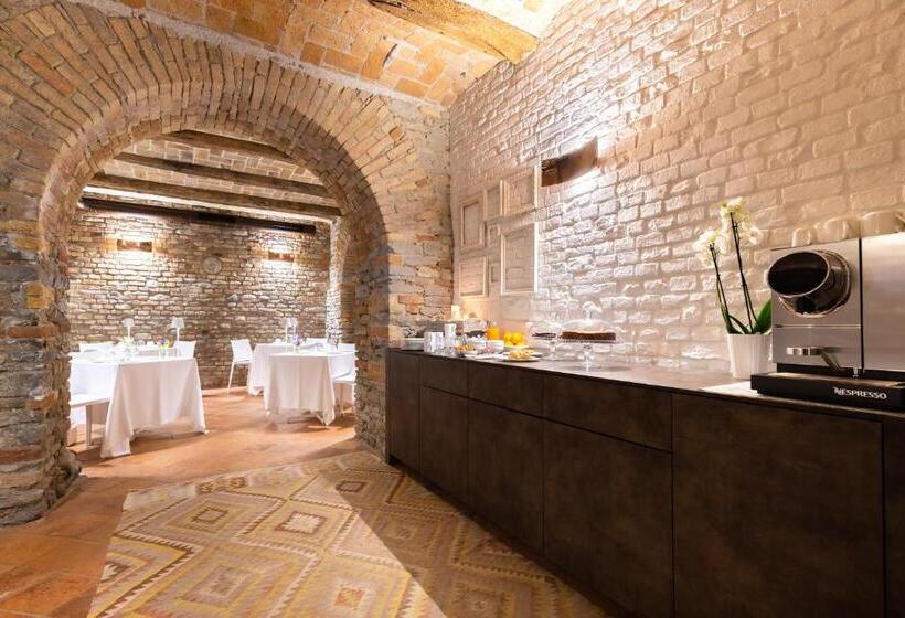 منتجع Relais Villa Del Borgo