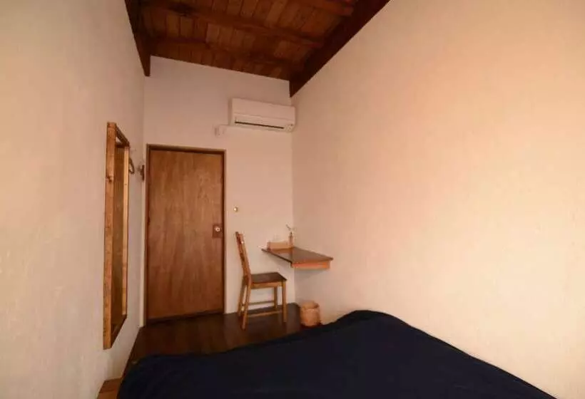 Taketa Ekimae Hostel Cue
