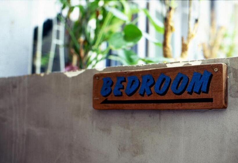 هاستل Wontonmeen