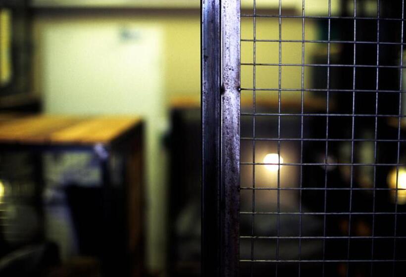 هاستل Wontonmeen