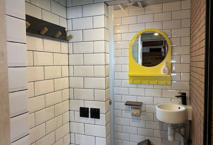 هاستل Wontonmeen