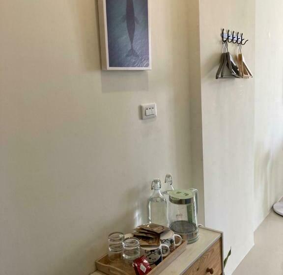 تختخواب و صبحانه Feng Su