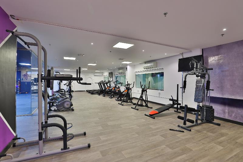 ホテル Capital O 338 Asian