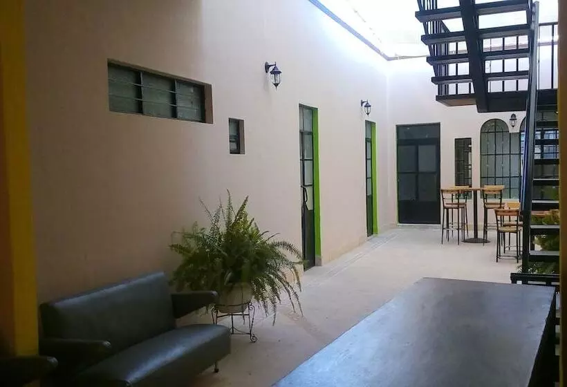 Hotelli Doña Chela En Calvillo