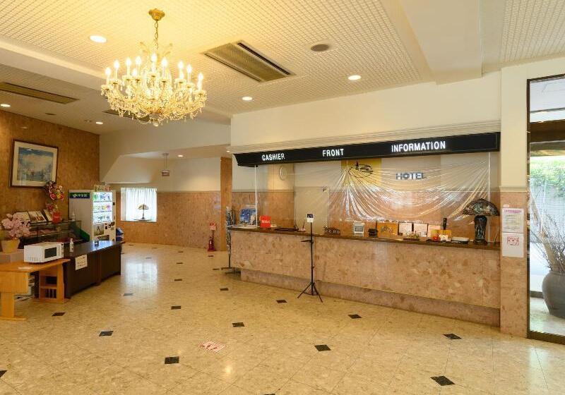 בית מלון כפרי Tabist Katahara Resort Gamagori