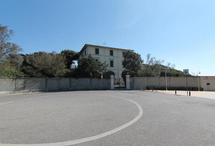 ホテル La Marinella