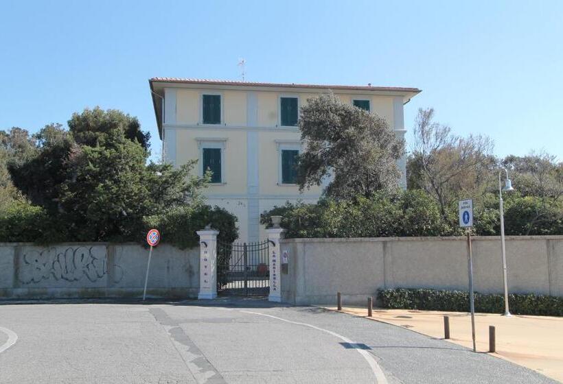 ホテル La Marinella