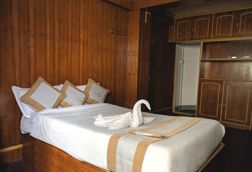 هتل Nana Yala Chhen