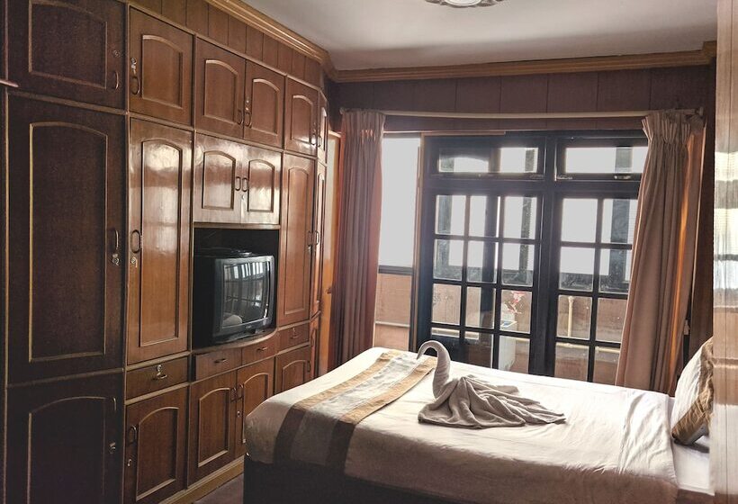 هتل Nana Yala Chhen