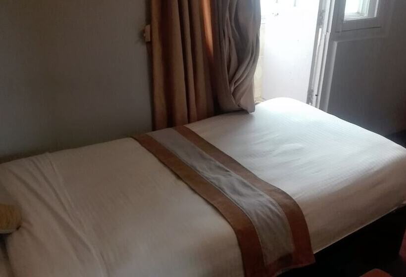 هتل Nana Yala Chhen