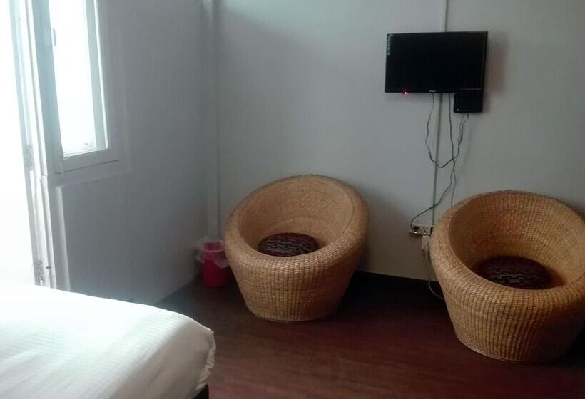 هتل Nana Yala Chhen