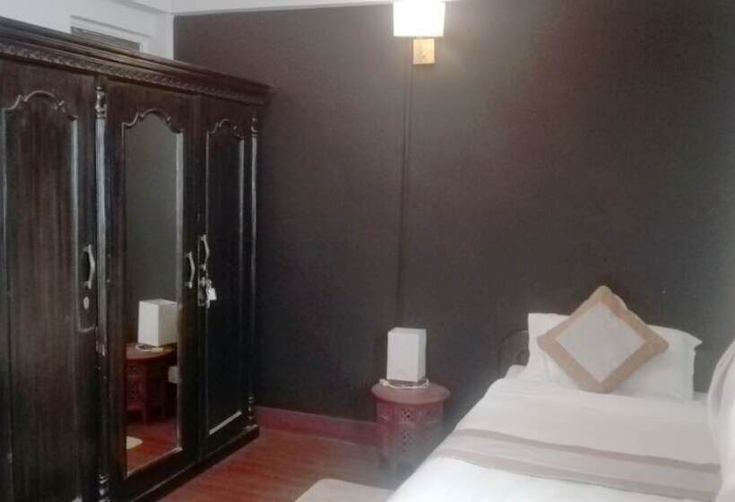 هتل Nana Yala Chhen